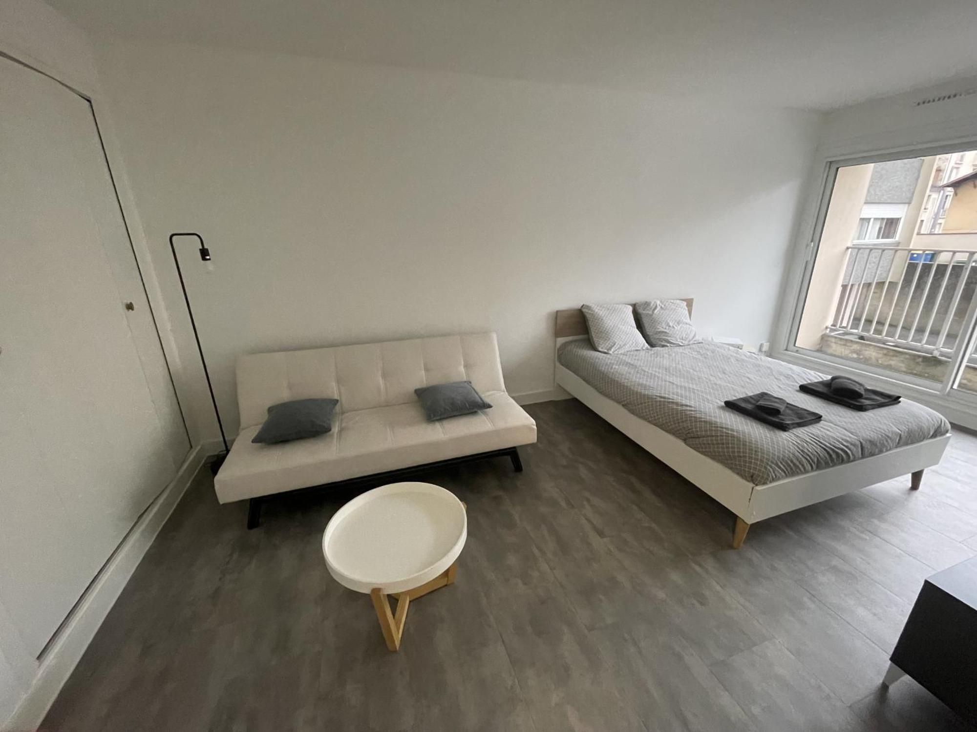 Logement Neuf A Proximite Du Centre Ville Avec Parking Limoges Dış mekan fotoğraf