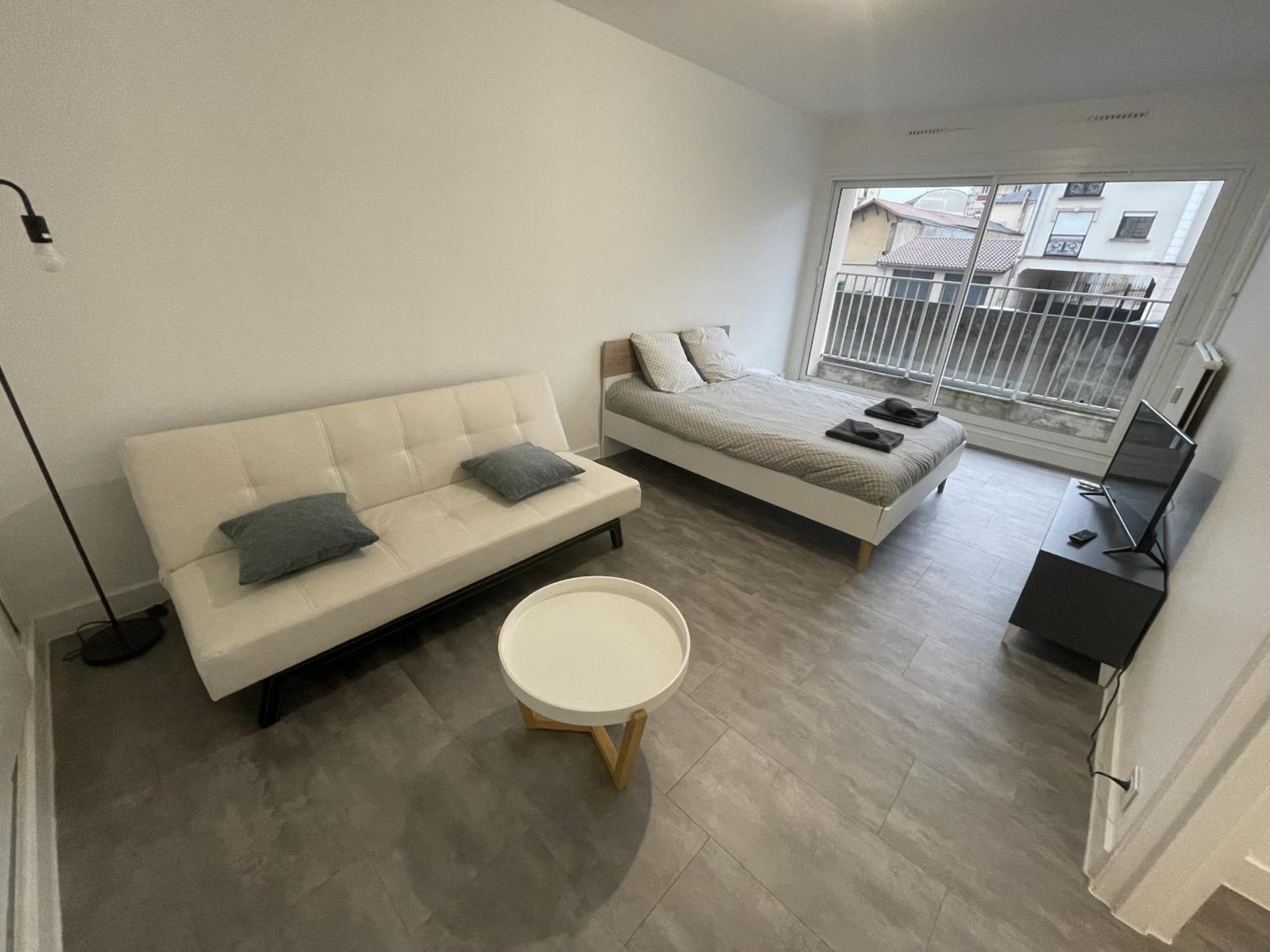 Logement Neuf A Proximite Du Centre Ville Avec Parking Limoges Dış mekan fotoğraf